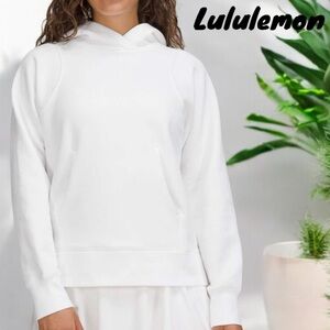 LULULEMON LOUNGEFUL HOODIE SWEATSHIRT SIZE 8 COLOR WHITE BRAND NEW CONDITION